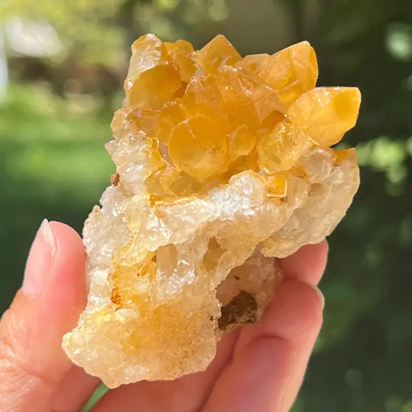 Cluster cuart lamaie Zambia, golden healer model 33
