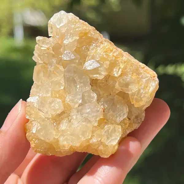 Cluster cuart lamaie Zambia, golden healer model 38