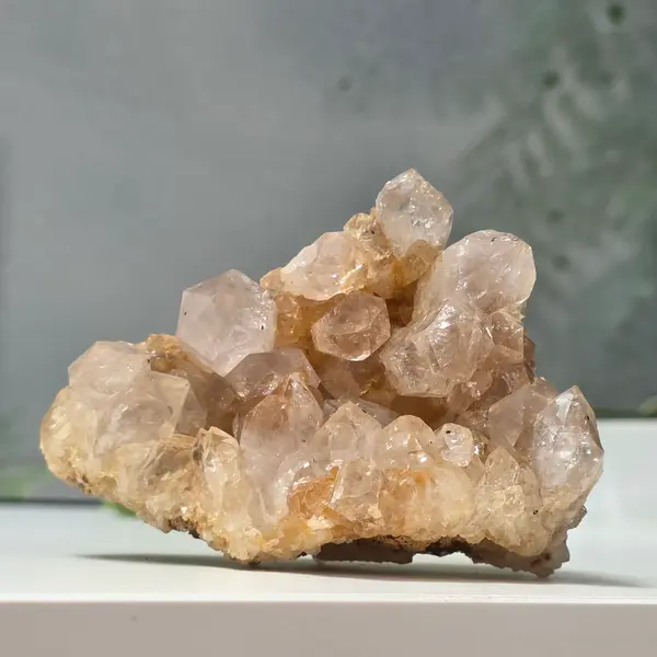 Cluster cuart lamaie Zambia, golden healer model Lm3