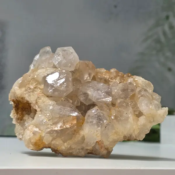 Cluster cuart lamaie Zambia, golden healer model Lm6
