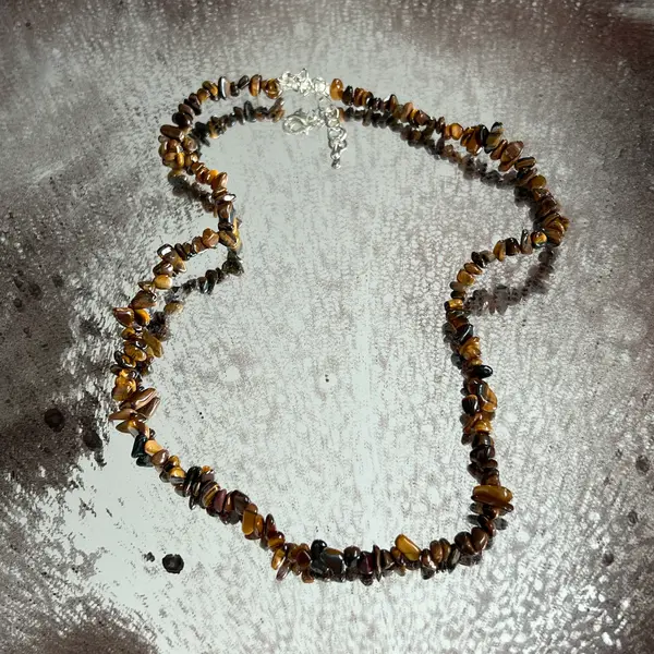 Colier chipsuri ochi de tigru