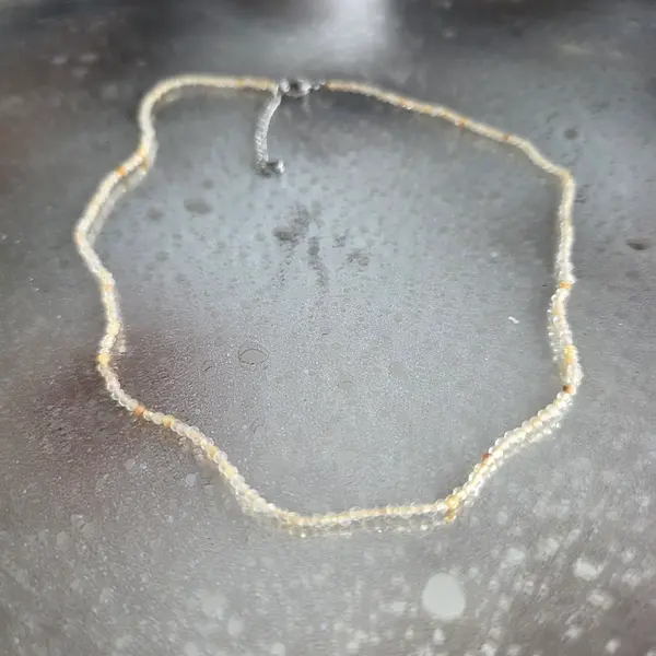 Colier cuart rutiliat sfere 2-3 mm
