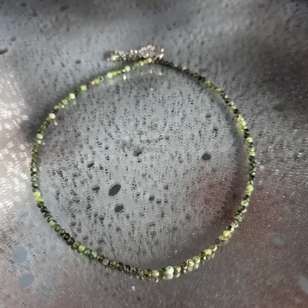 Colier granat verde Earth#195