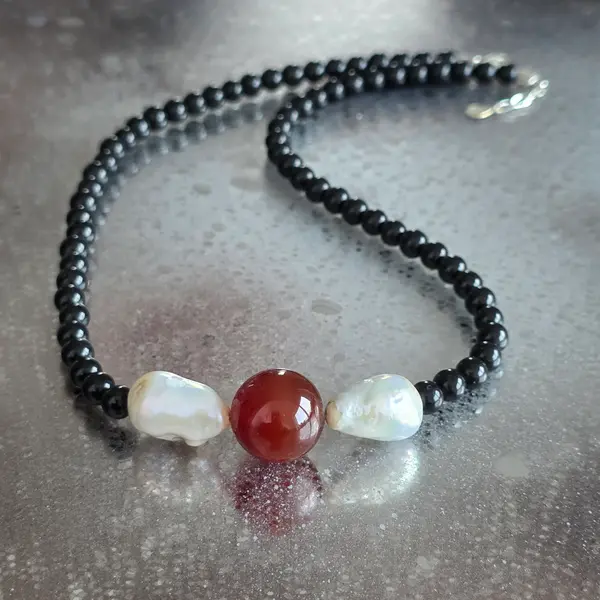 Colier obsidian, carneol si perle Rooted Glow#13