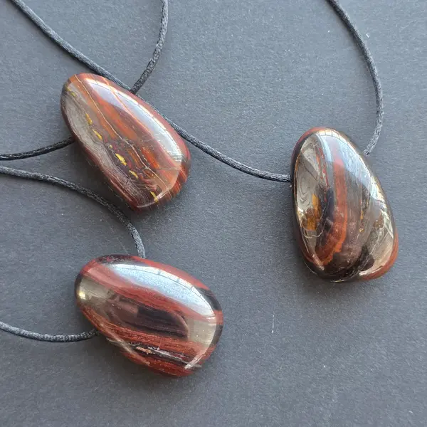 Colier pandantiv ochi de tigru si hematit IRON DROP