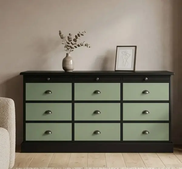 Comoda cu 9 sertare cu finisaj Black/Olive Drab