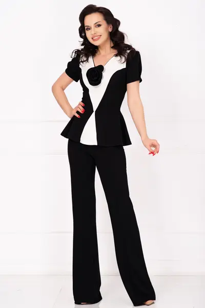 Compleu dama elegant negru Ruslana cu floare 3D
