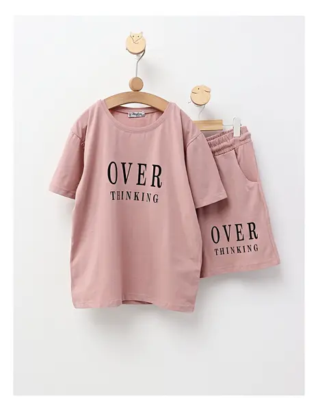 Compleu de vara, Over Thinking, roz-pudra