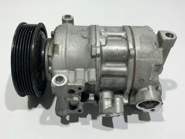 Compresor ac 8T0260805E Audi A4 facelift (2011-2015) [B8.5] 1.8 tfsi CJEB
