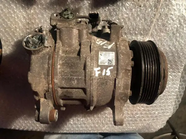 Compresor aer conditionat 6452 9303561 05 BMW Seria 5 (2010-2017) [F10] 3.0d
