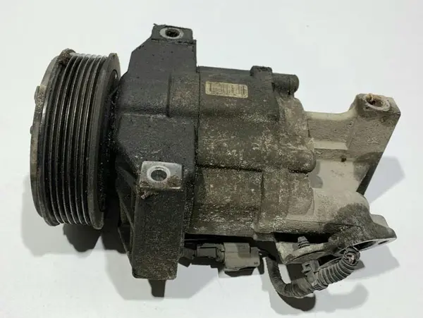 Compresor aer conditionat 926000216R Dacia Sandero 2 (2012-2017) 0.9 tce H4B (408)