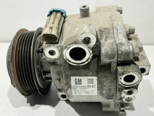Compresor aer conditionat 95369542 Opel Mokka (2012-2016) A17DTS LUD