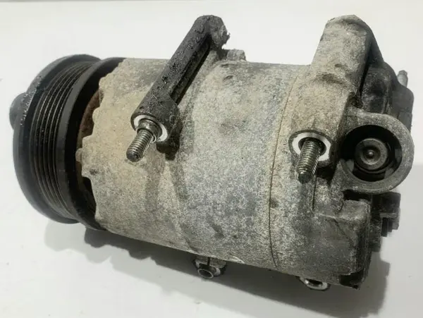 Compresor clima AV11-19D629-BA Ford Fiesta 7 (2008-2012) [MK7] 1.6 tdci T1DB 115 cp