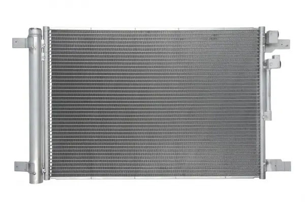 Condensator climatizare (cu uscator) potrivit AUDI A3; CUPRA LEON; SEAT ARONA, LEON, LEON SPORTSTOURER; SKODA KAROQ, OCTAVIA III, OCTAVIA IV, SCALA, SUPERB III, SUPERB IV 1.0-2.5 04.11-