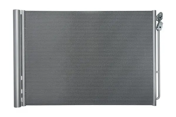 Condensator climatizare (cu uscator) potrivit BMW 5 (F10), 5 (F11), 5 GRAN TURISMO (F07), 6 (F12), 6 (F13), 6 GRAN COUPE (F06), 7 (F01, F02, F03, F04) 2.0D-3.0H 02.08-10.18