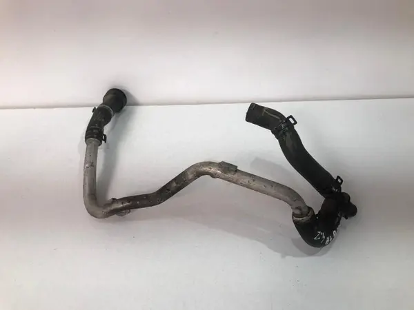 Conducta furtun radiator apa 057121163c Audi A8 (2009-2017) [4H] D4 4.2 tdi