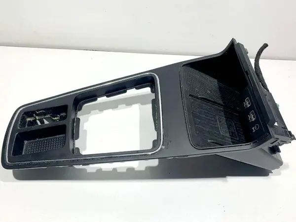 Consola centrala 5F1863283AN Seat Leon 3 (2012-2016)