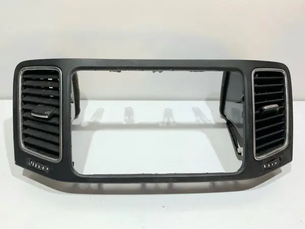 Consola cu grile ventilatie bord 7N0858069D Volkswagen Sharan (2010-2015) [7N]