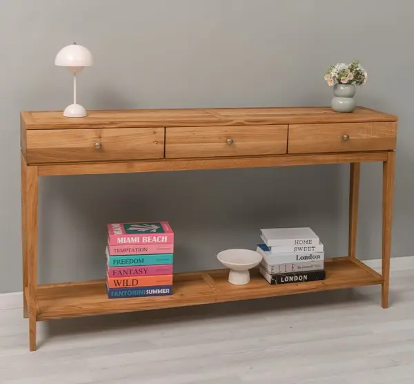 Consola eleganta cu 3 sertare si polita inferioara, stejar cu finisaj Natural Brown