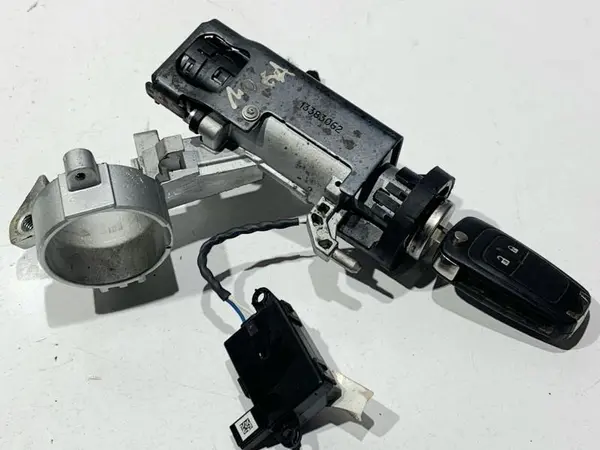 Contact pornire cu cheie 13383062 Opel Astra J Facelift (2012-2018)