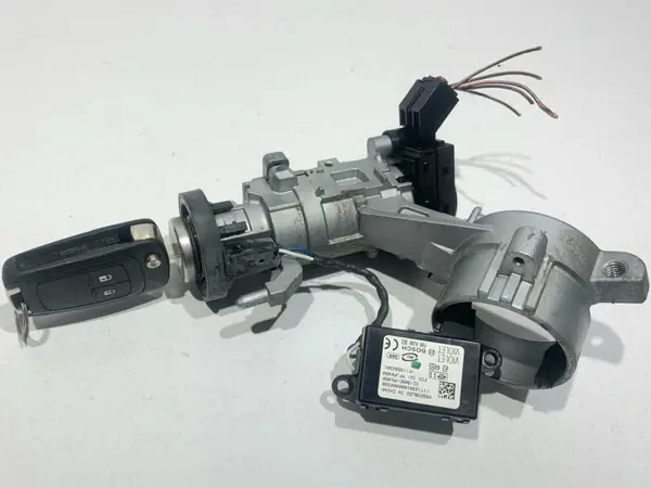 Contact pornire cu cheie 20912838 Opel Astra J (2009-2012)