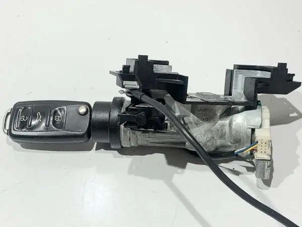 Contact pornire cu cheie 5K0905865 Audi Q3 (2011-2017) [8U]