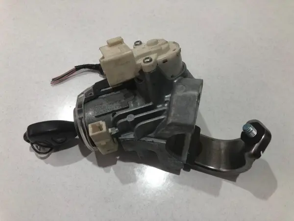 Contact pornire cu cheie 89783-42020 Toyota RAV 4 (2005-2010)