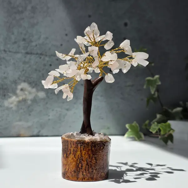 Copac feng shui cuart roz pe bază de lemn – mărime S