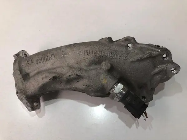Corp egr cu senzor A6511402108 Mercedes C-class facelift (2011-2015) [w204] 2.2 cdi