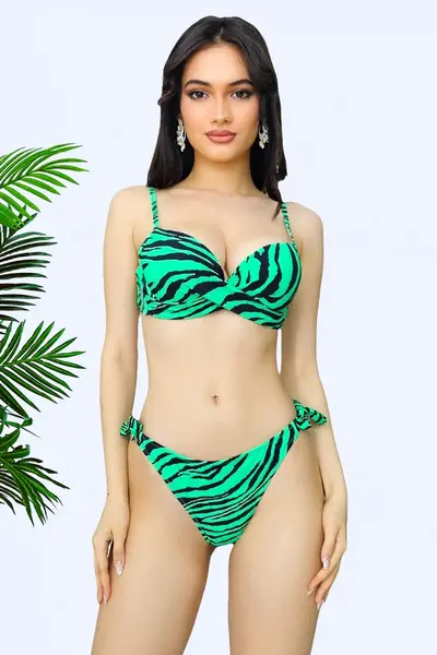 Costum de baie 3 piese Nataly, cu doua tipuri slip si sutien push up, Verde