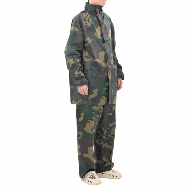 Costum de ploaie, 2 piese, imprimeu camuflaj, cu gluga, l