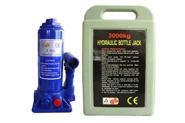Cric Hidraulic In Cutie Din Plastic 3T Jbm