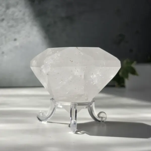 Cuart forma diamant calitate extra, cristal de stanca/cuart incolor m10