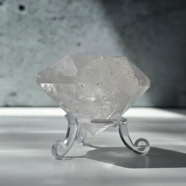 Cuart forma diamant calitate extra, cristal de stanca/cuart incolor m8