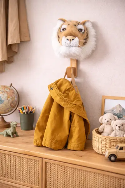 Cuier decorativ handmade din bambus Wild and Soft Tigru