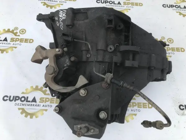 Cutie de viteze manuala 6 trepte 6m2r-7f096-ed Ford Kuga (2008-2012) 2.0 tdci