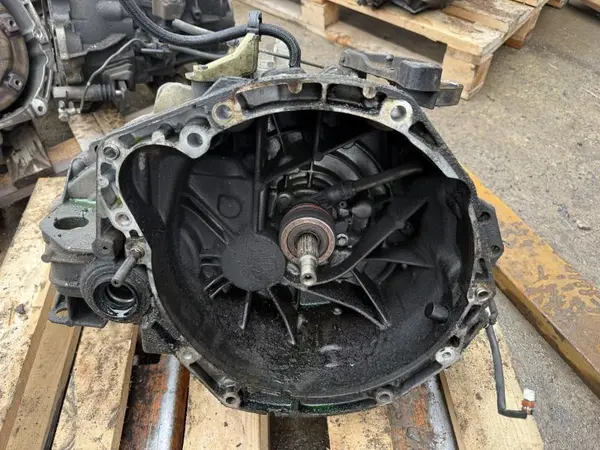 Cutie de viteze manuala ND4 Renault Scenic 3 (2009-2011) 1.9 dci F9Q 870