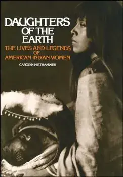 Daughters of the Earth, Paperback/Carolyn Niethammer