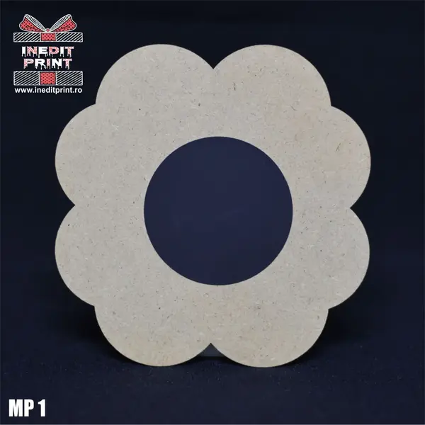 Decoratiune personalizata cu magnet trifoi cu 4 foi MM1 20CM