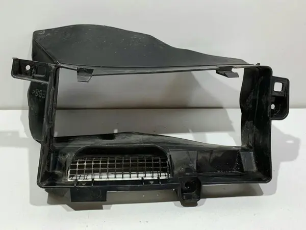 Deflector aer 628113910R Renault Megane 4 facelift (2020-2024)