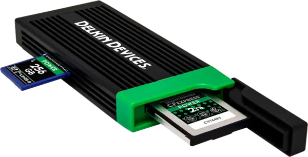 Delkin Cardreader CFexpress Type B & SD UHS-II (Type C to C & Type C to A Cables), Cititor de card