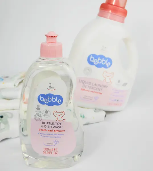 Detergent pentru biberoane, jucarii si vase Bebble, cantitate 500 ml