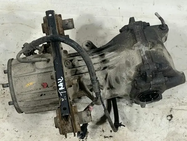 Diferential spate 383004BF0A Renault Koleos 2 (2016-2019) 1.6 dci R9M