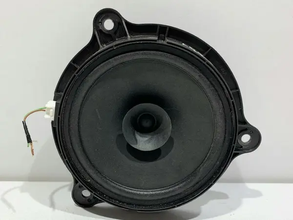 Difuzor audio fata / spate 28156-3SG0A Dacia Logan 2 (2012-2017)