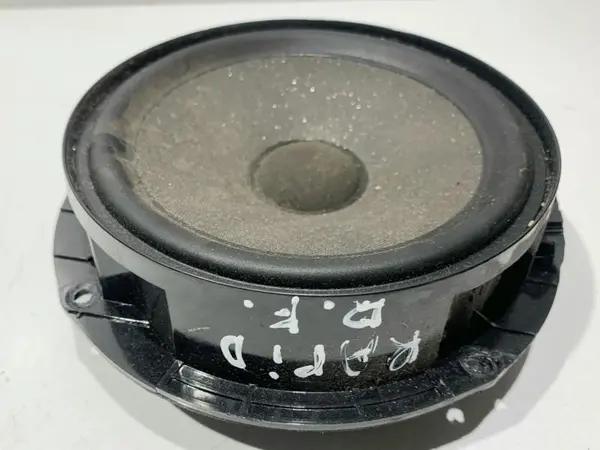 Difuzor audio stanga / dreapta fata 5JA035411A Skoda Rapid (2012-2017)