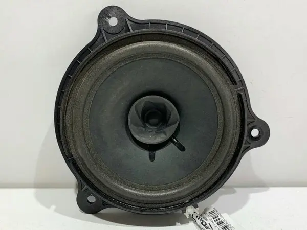 Difuzor audio stanga / dreapta spate Dacia Duster 2 (2018-2021)