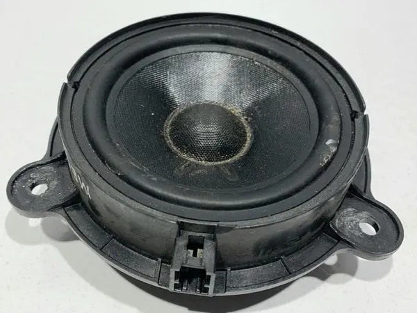 Difuzor audio stanga / dreapta spate Renault Megane 3 facelift (2012-2016)
