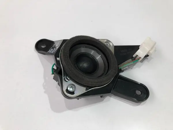 Difuzor audio stanga fata 86160-53250 Lexus IS 2 (2005-2013)