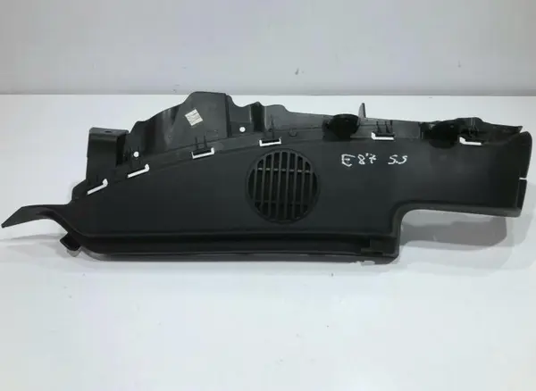 Difuzor audio stanga spate cu ornament / trim 7119501 BMW Seria 1 LCI (2008-2011) (E81,E87)