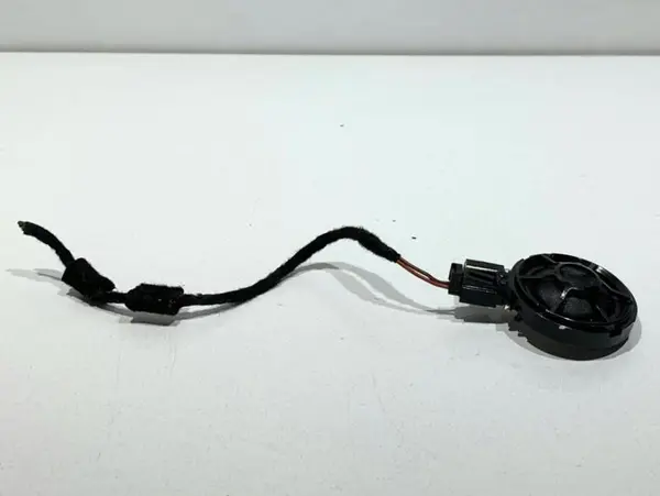 Difuzor audio / tweeter fata 8X0035399C Audi Q3 (2011-2017) [8U]
